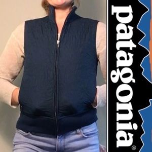 Patagonia navy blue recycle program vest
